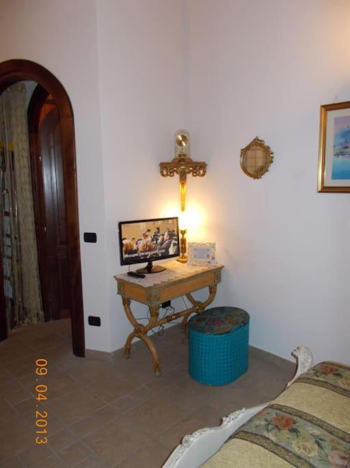 Vivilo Collection - Opera Teather Apartment - Very Central 로마 외부 사진